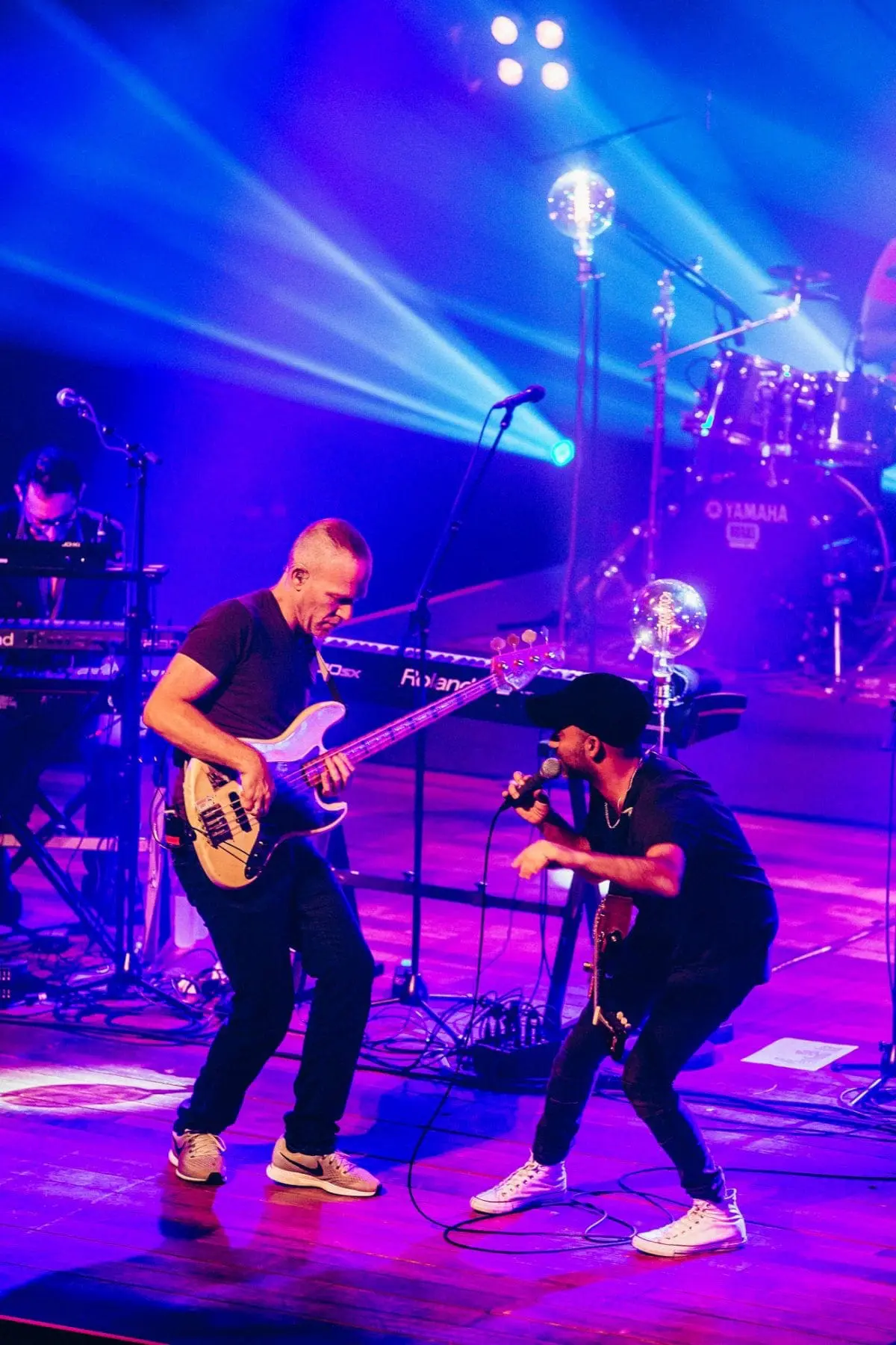 '1970' Avishai Cohen playing electric bass with singer