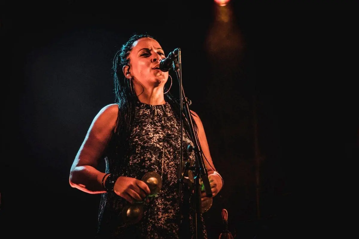 '1970' Karen Malka singing