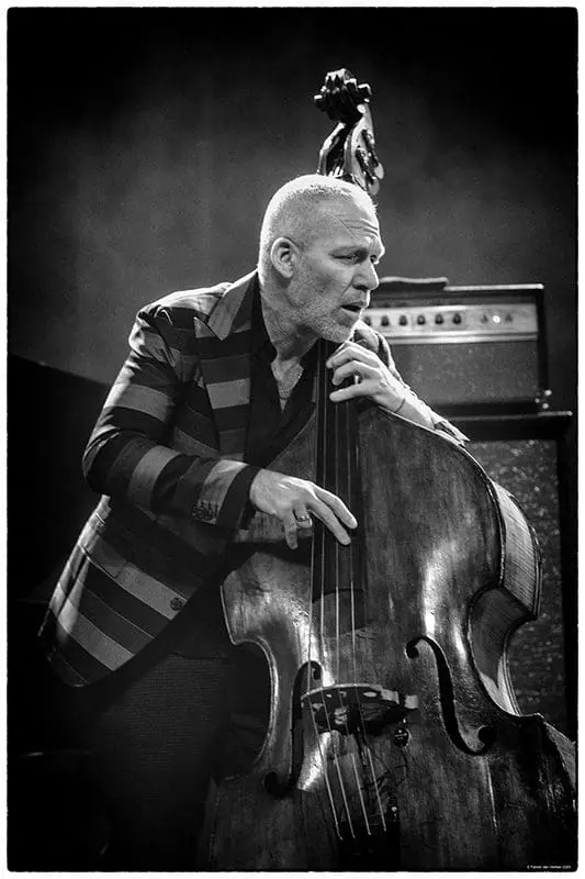 Avishai Cohen Trio - Avishai Cohen - Shifting Sands - photo by Patrick Van Vlerken