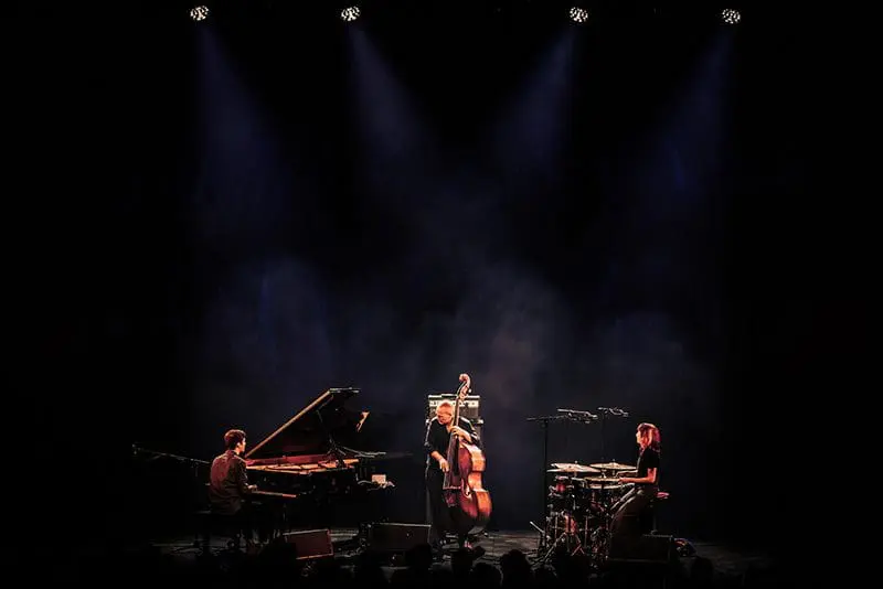 Avishai Cohen Trio - Shifting Sands - photo by Shamrockraver