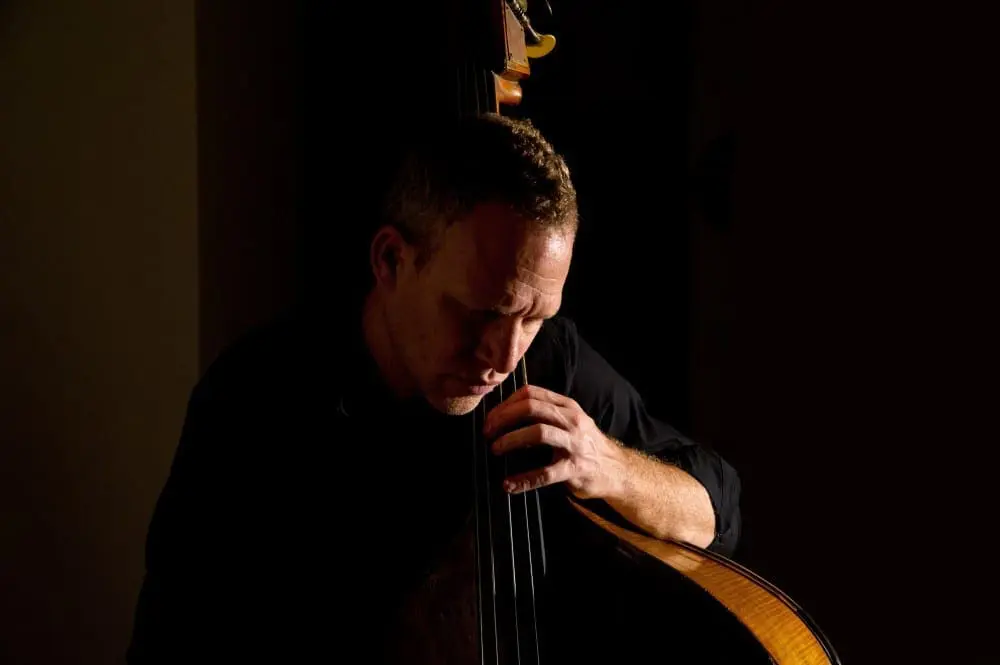 Avishai Cohen playing bass by Yakis Kidron