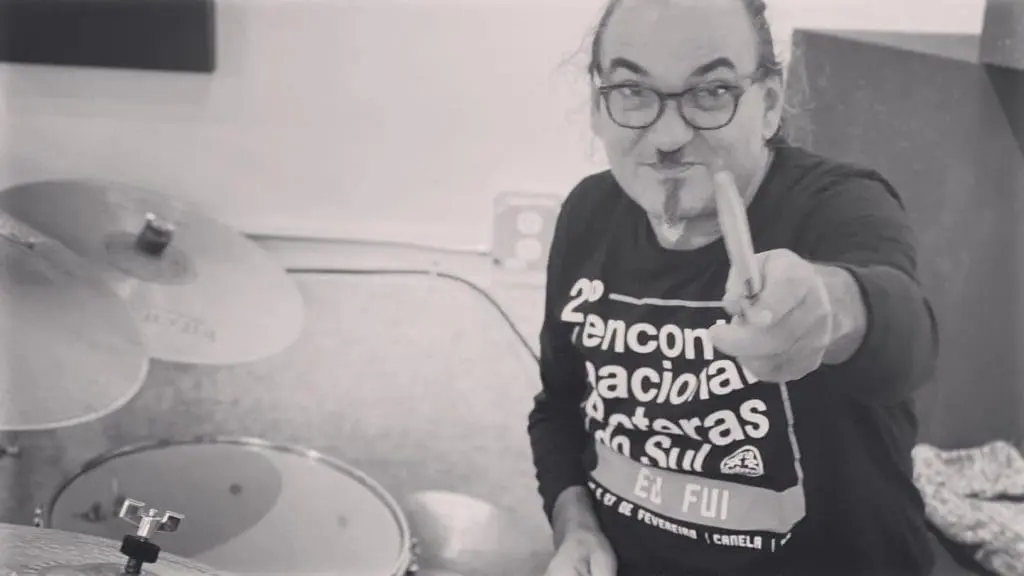 Banda 'Iroko' - drummer - credits Makoto Matsuo