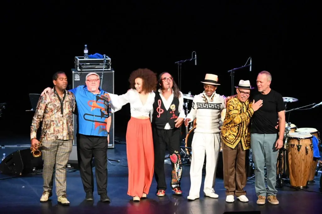 Banda 'Iroko' on stage - credits Makoto Matsuo