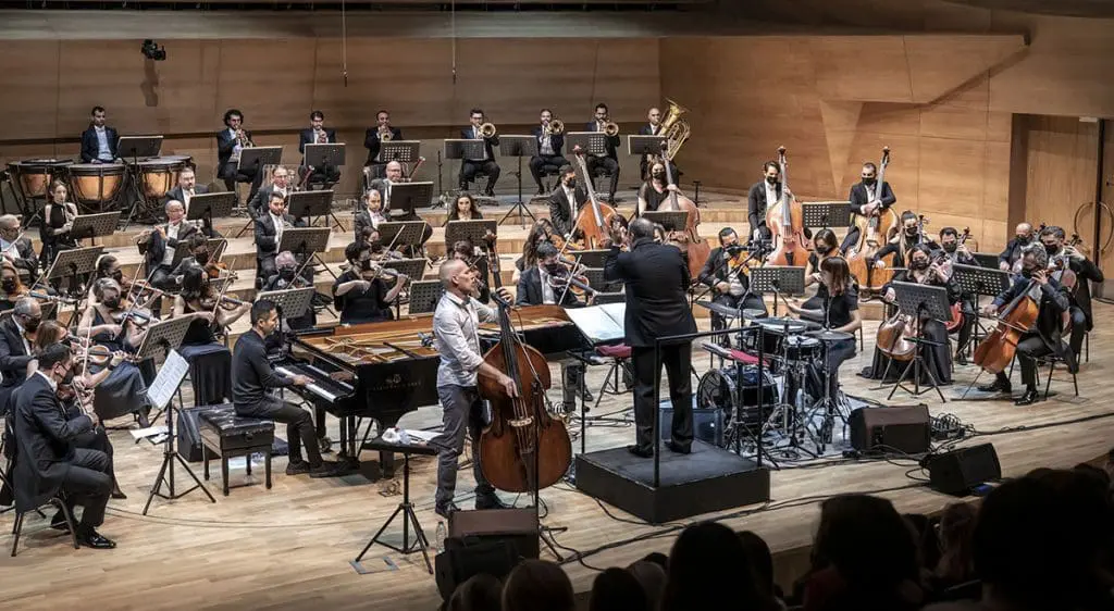 Orchestral show 2021 - orchestra on stage