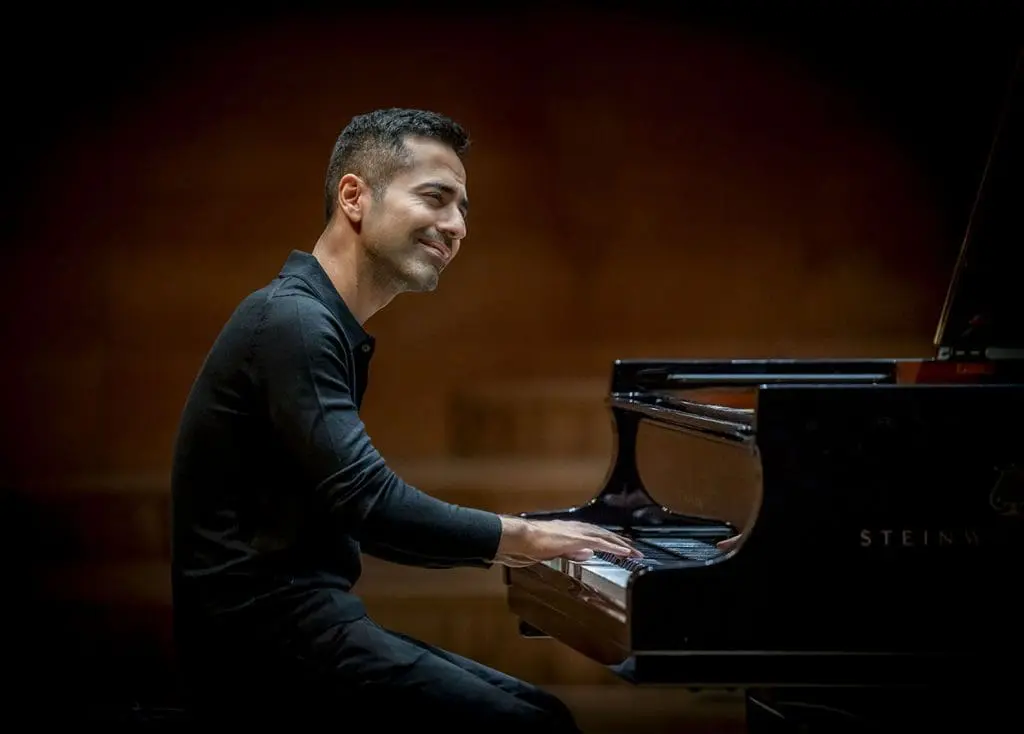 Trio Live Show 2021 - Pianist